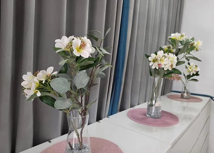 Appartement Azure Studi With Large Terrace & Full Kitchen Center By Namaste Elite