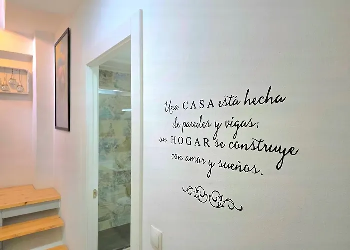 Azure Studi With Large Terrace & Full Kitchen Center By Namaste Elite *