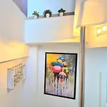 Апартаменти Azure Studi With Large Terrace & Full Kitchen Center By Namaste Elite *