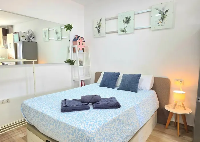 Appartamento Azure Studi With Large Terrace & Full Kitchen Center By Namaste Elite