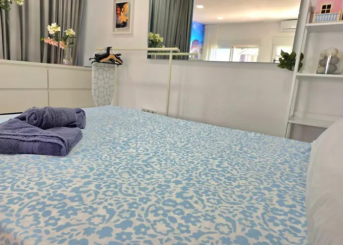 Azure Studi With Large Terrace & Full Kitchen Center By Namaste Elite Appartamento *