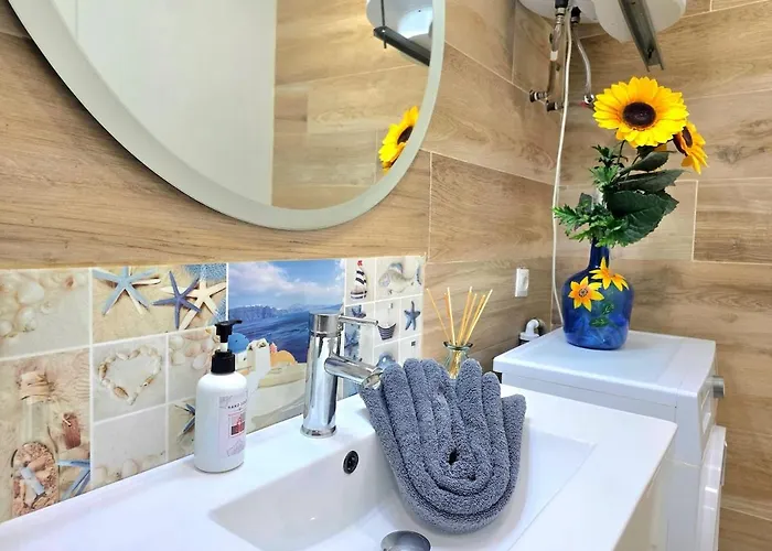 Appartamento Azure Studi With Large Terrace & Full Kitchen Center By Namaste Elite *