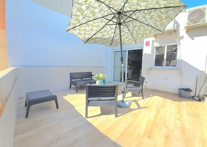 Appartamento Azure Studi With Large Terrace & Full Kitchen Center By Namaste Elite